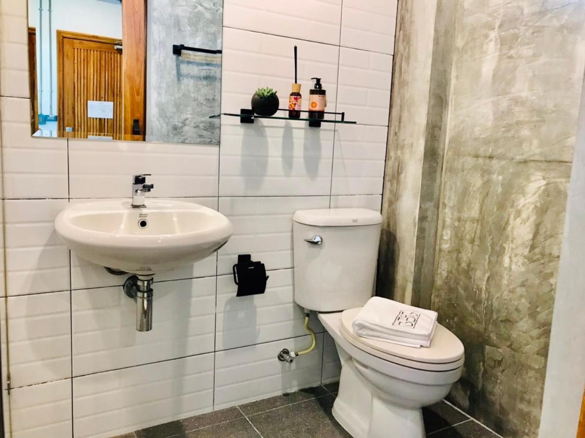 阁楼202酒店 4*