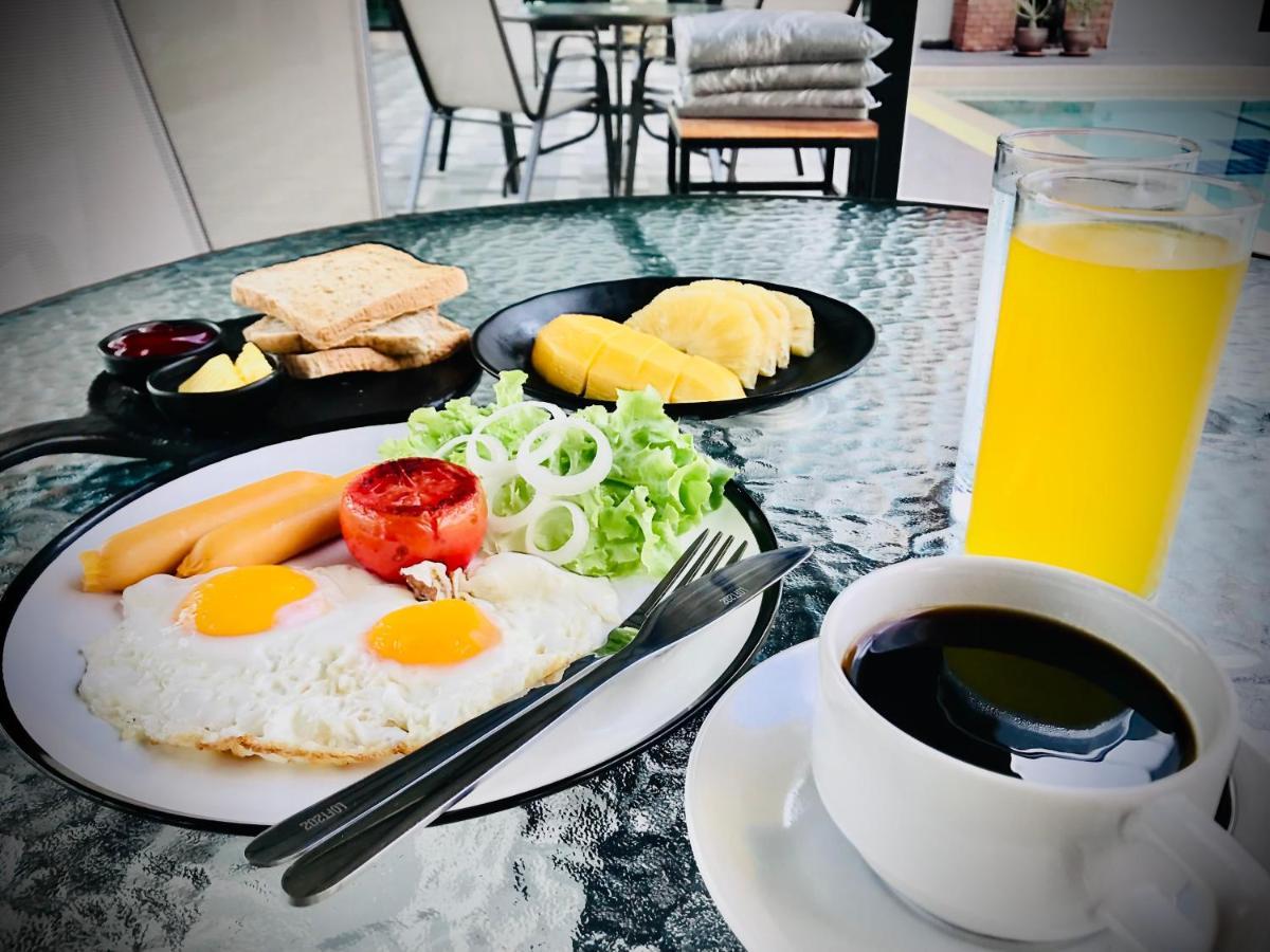 阁楼202酒店 酒店 4*