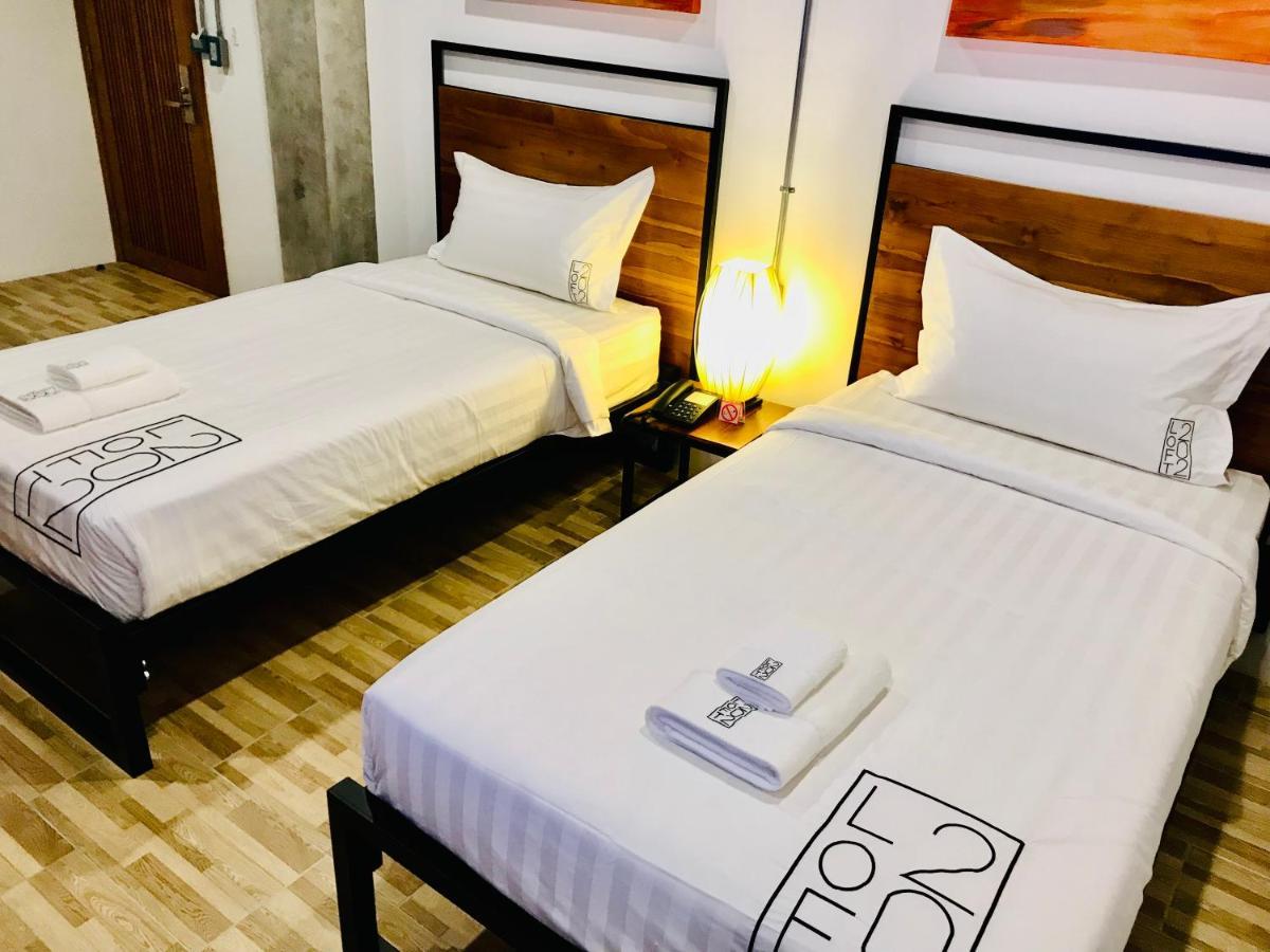 阁楼202酒店 4*